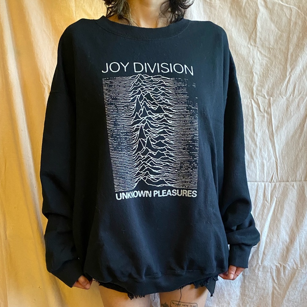 Joy Division crew neck sweater in black size L